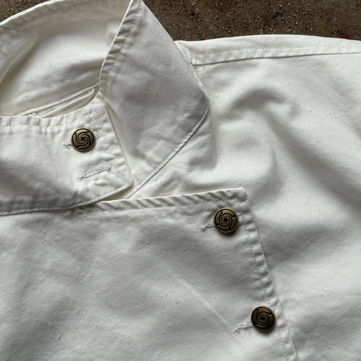 WHITE FENCING JACKET