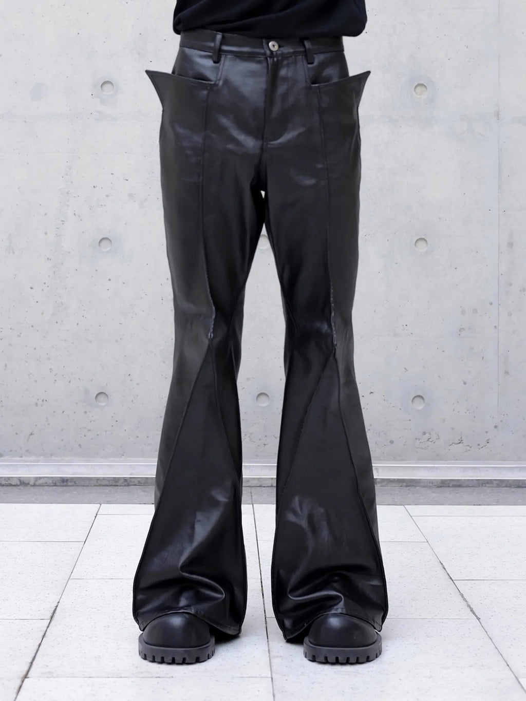 Distorted Flow Pants back view — Oryn Laeth